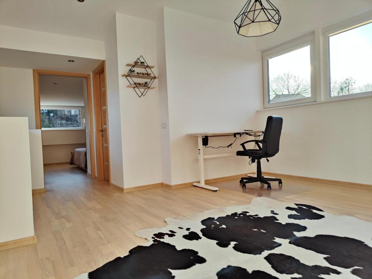 Green Hill Valley Apartments Kaunas Extérieur photo